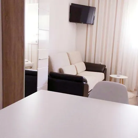 Apartamento Nina Zadar